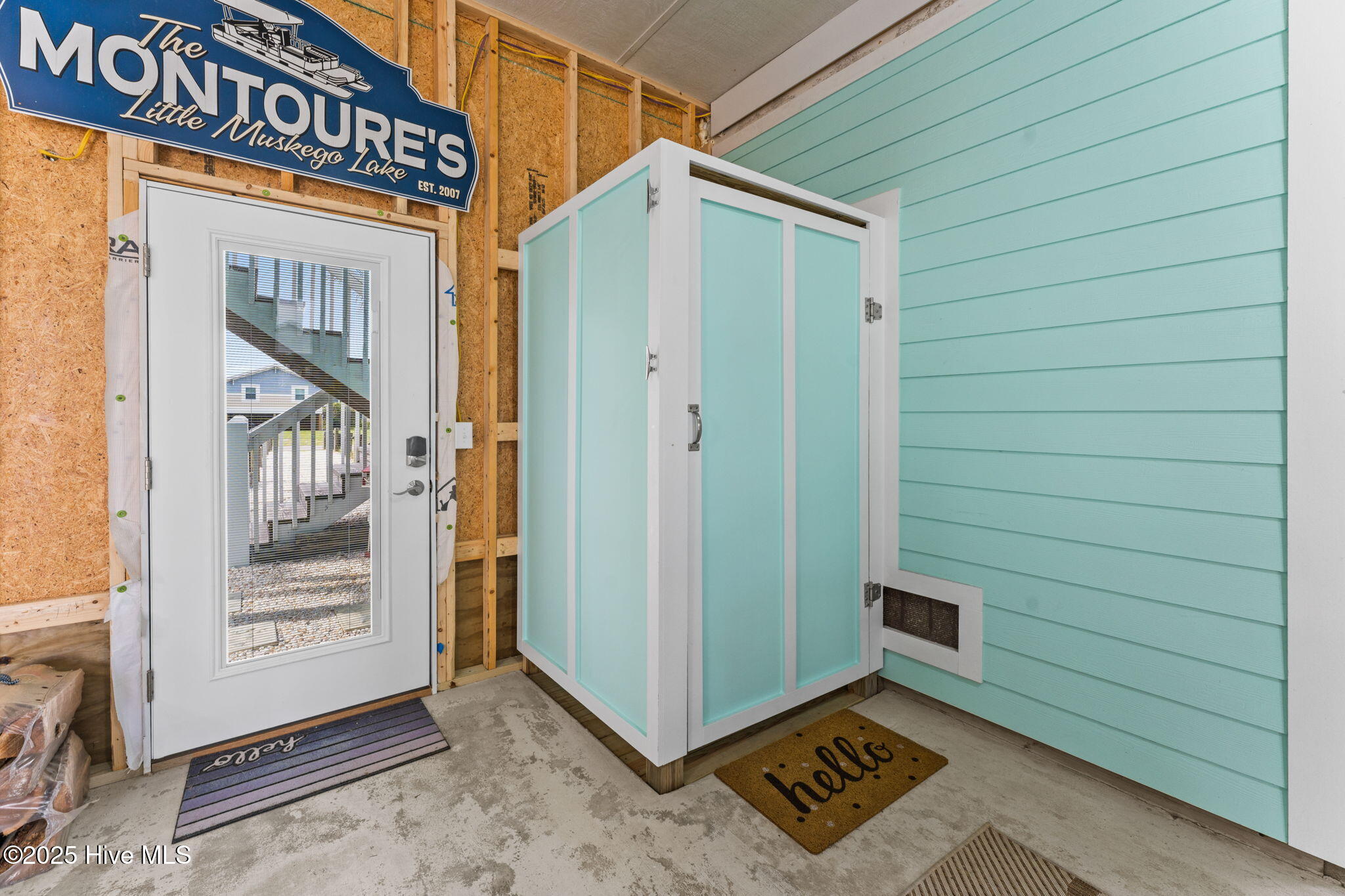 Oak Island, North Carolina 28465, United States, 3 Bedrooms Bedrooms, ,2 BathroomsBathrooms,Residential,Active,255805