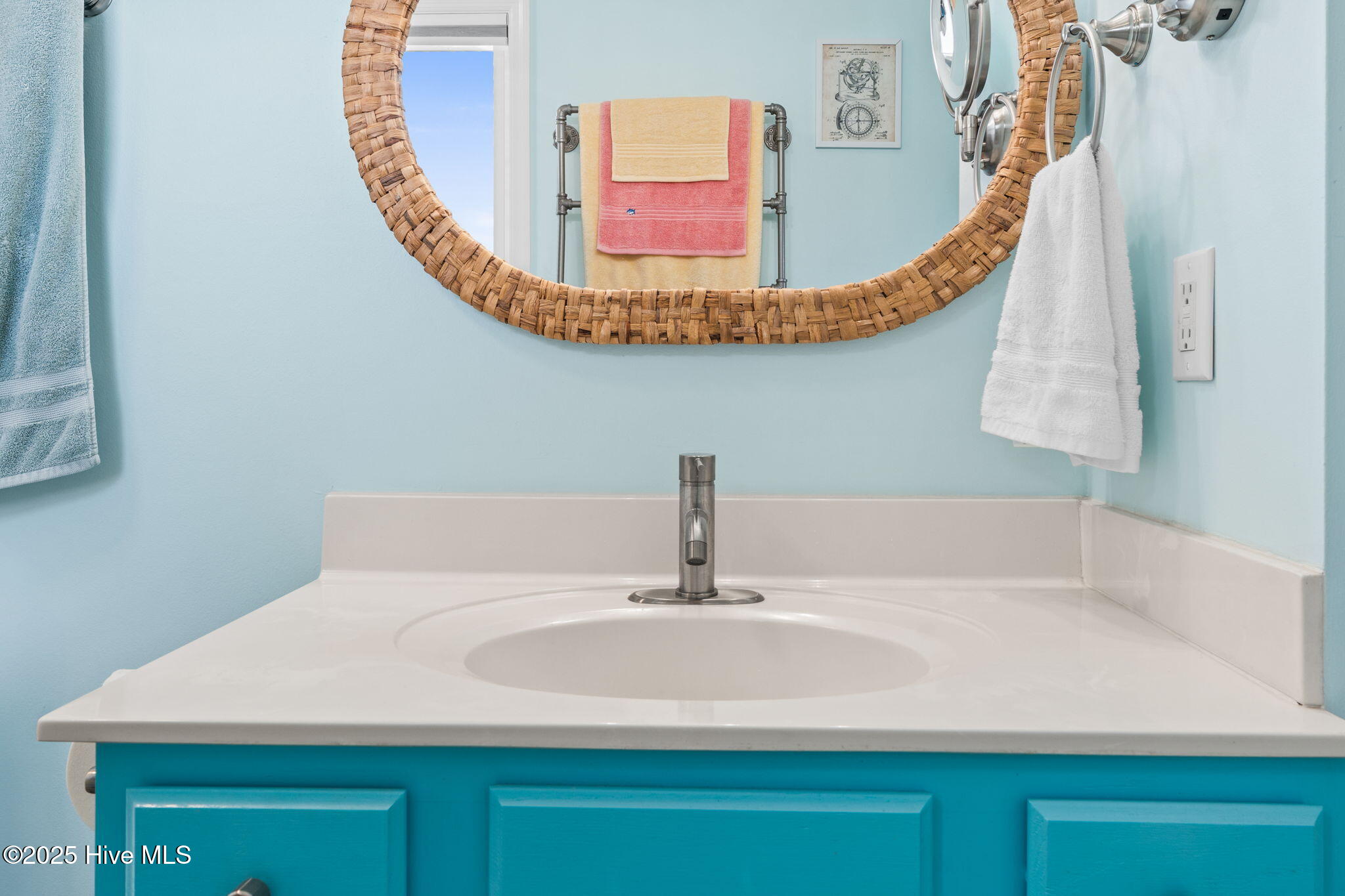 Oak Island, North Carolina 28465, United States, 3 Bedrooms Bedrooms, ,2 BathroomsBathrooms,Residential,Active,255805