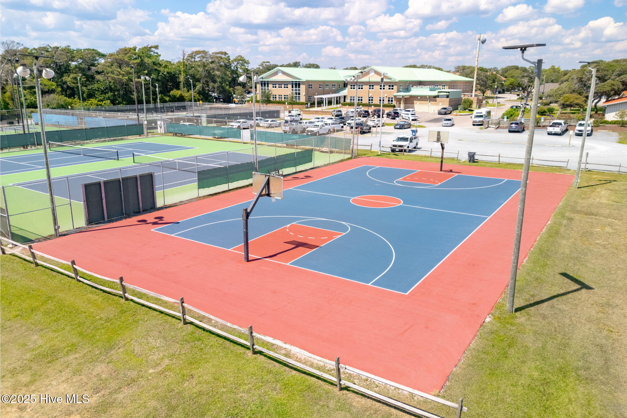 Oak Island, North Carolina 28465, United States, 3 Bedrooms Bedrooms, ,2 BathroomsBathrooms,Residential,Active,255805