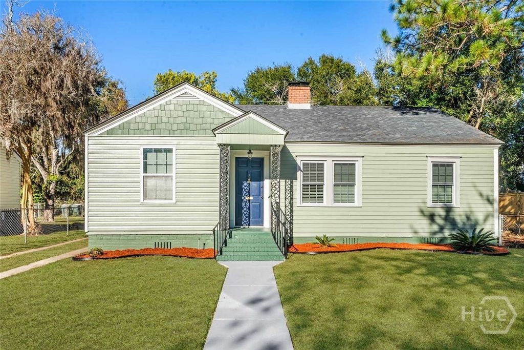 Photo of 2140 E 42nd Street, Savannah, GA 31404 (MLS # SA345401)