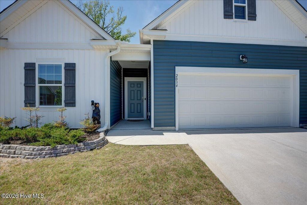 Photo of 2034 Bogue Lane, New Bern, NC 28562 (MLS # 100568541)