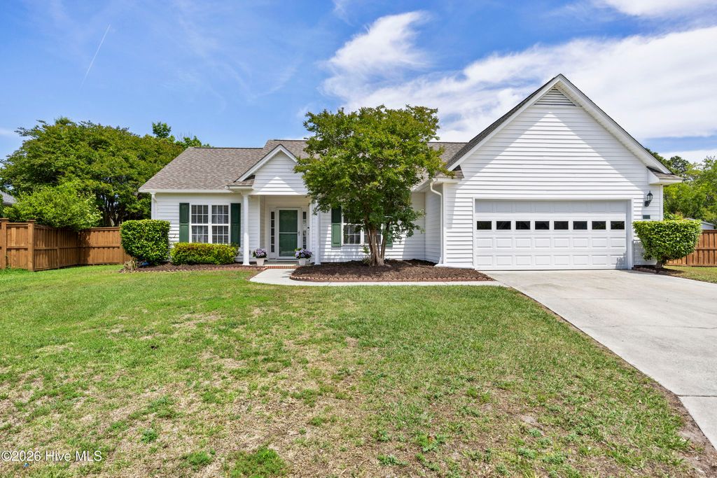 Photo of 1406 Wagon Court, Wilmington, NC 28412 (MLS # 100571885)
