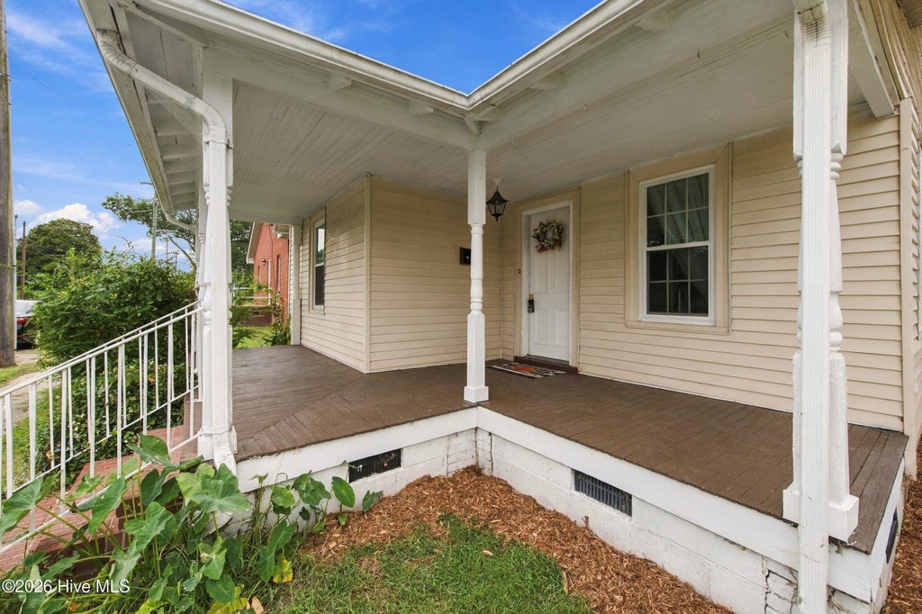 Photo of 226 King Street, Hertford, NC 27944 (MLS # 100608133)