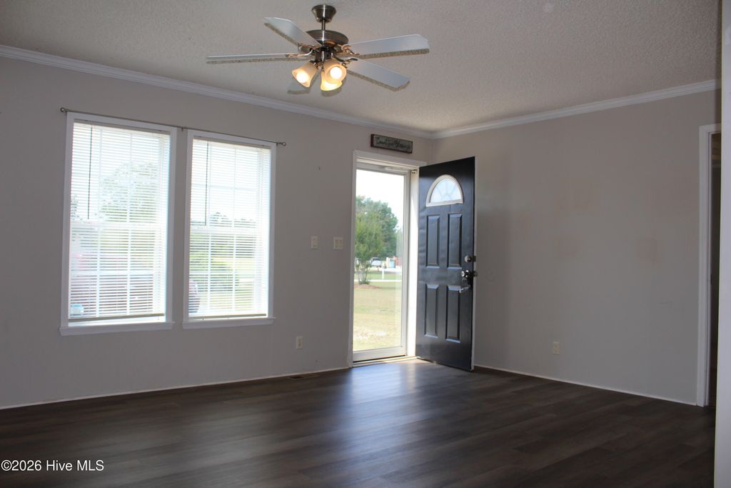 Photo of 108 Country Farm Lane, Beulaville, NC 28518 (MLS # 100574830)
