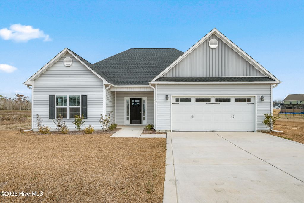Photo of 505 E Blackwater Lane, Maysville, NC 28555 (MLS # 100555876)