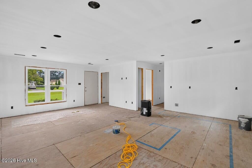 602 W Thurman Road