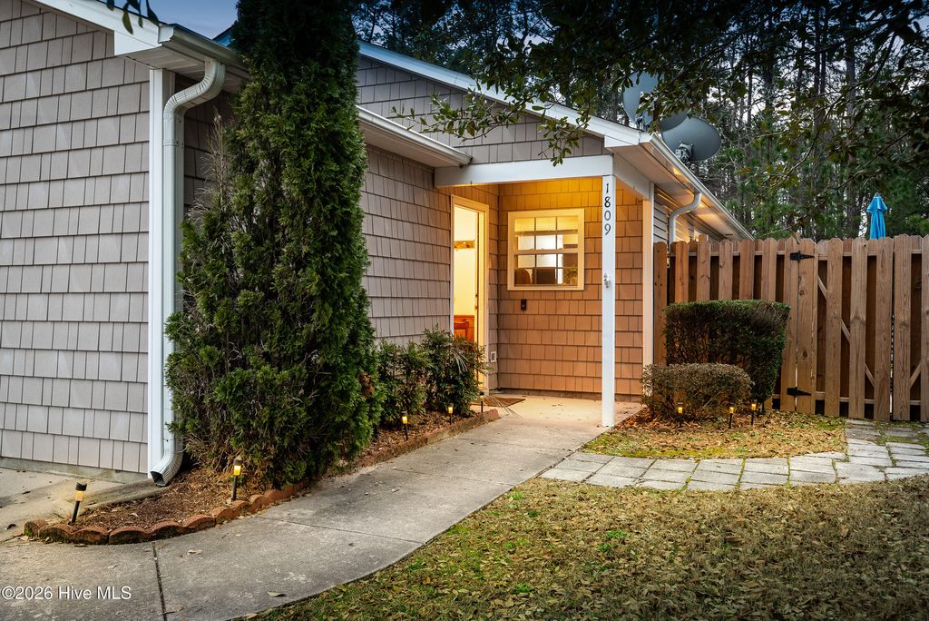 Photo of 1809 Gretna Drive, Greenville, NC 27834 (MLS # 100584519)
