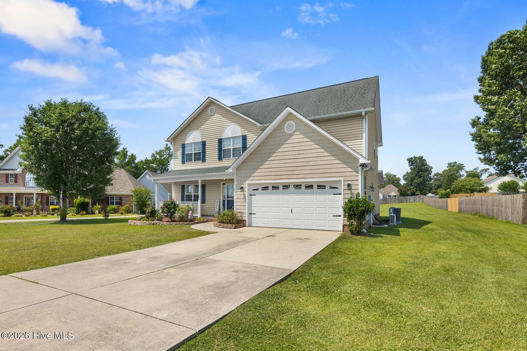 Photo of 108 River Bluff Drive, Jacksonville, NC 28540 (MLS # 100582271)