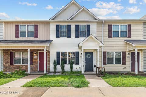 Townhouse For Rent - 9005 Banister Loop<br/> Jacksonville, NC 28546