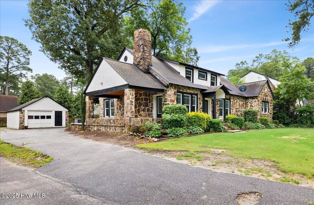 Photo of 205 Forest Hill Avenue, Rocky Mount, NC 27804 (MLS # 100552601)