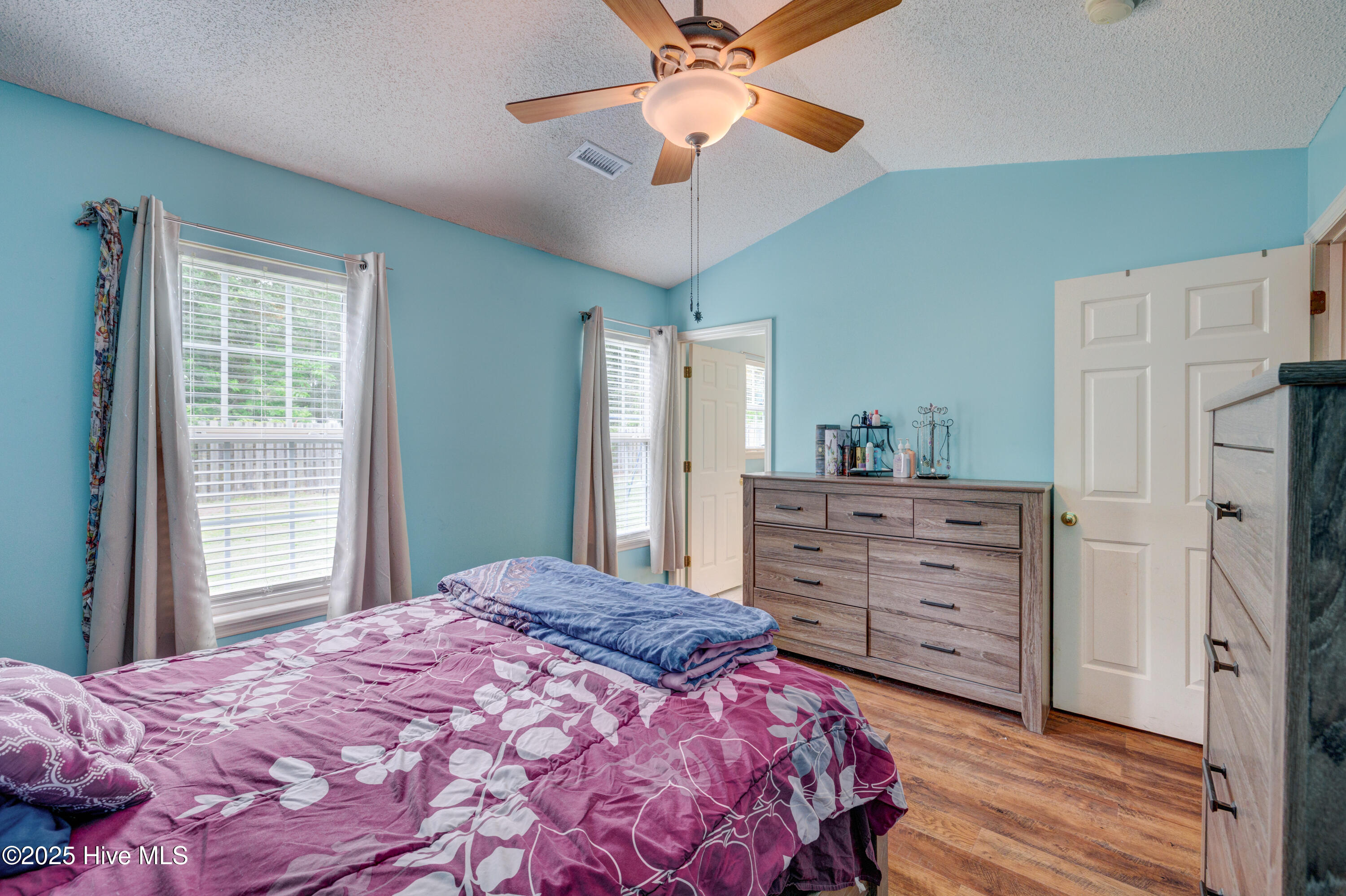 Wilmington, North Carolina 28412, United States, 3 Bedrooms Bedrooms, ,2 BathroomsBathrooms,Residential,Pending,255663