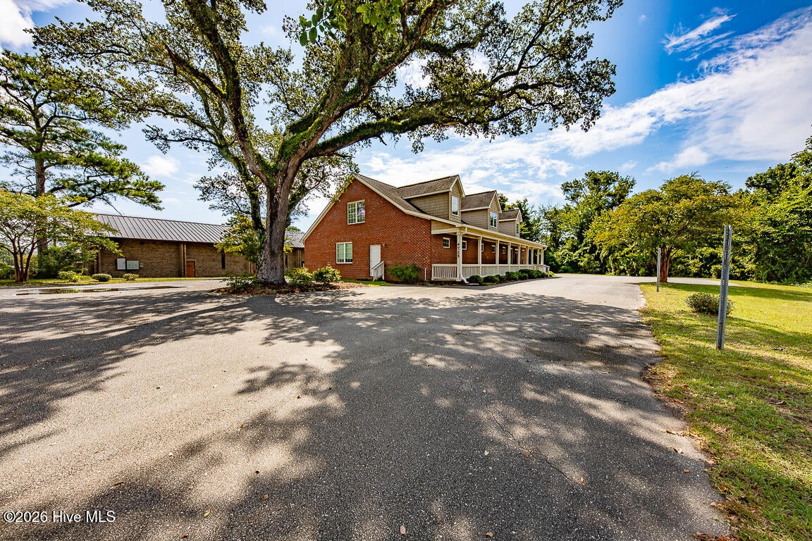 4725 Country Club Road