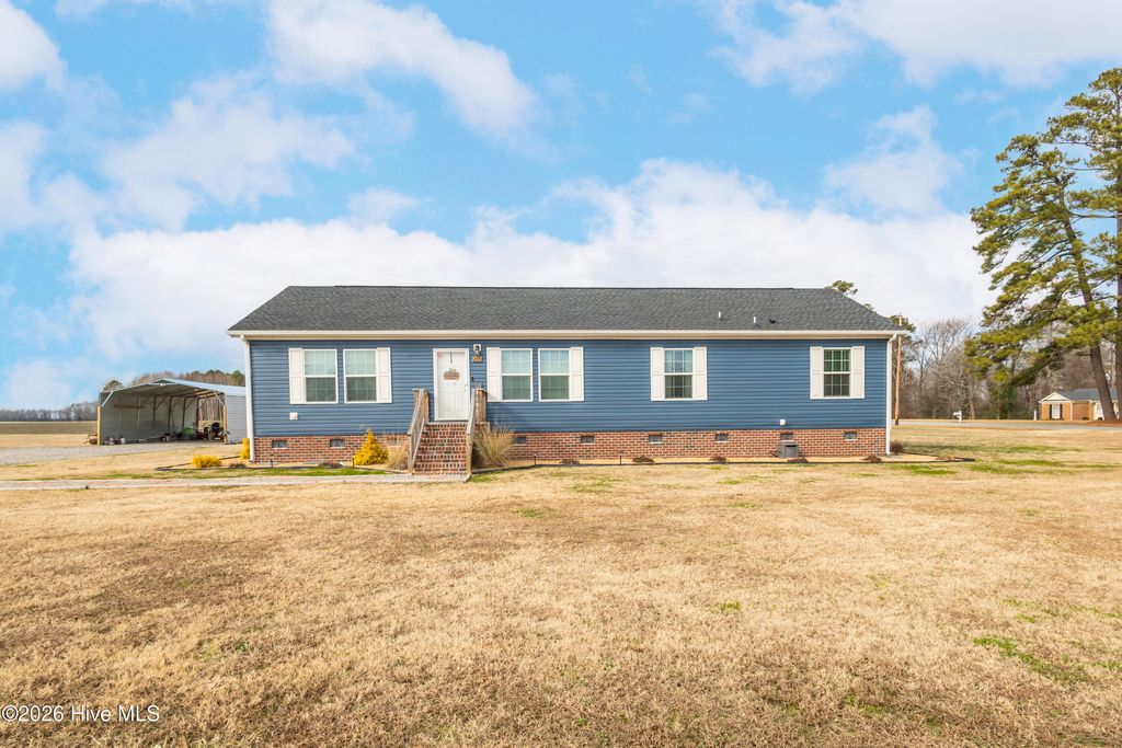 Photo of 205 Terrace Lane, Conway, NC 27820 (MLS # 100554323)