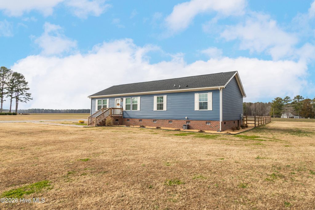 Photo of 205 Terrace Lane, Conway, NC 27820 (MLS # 100554323)