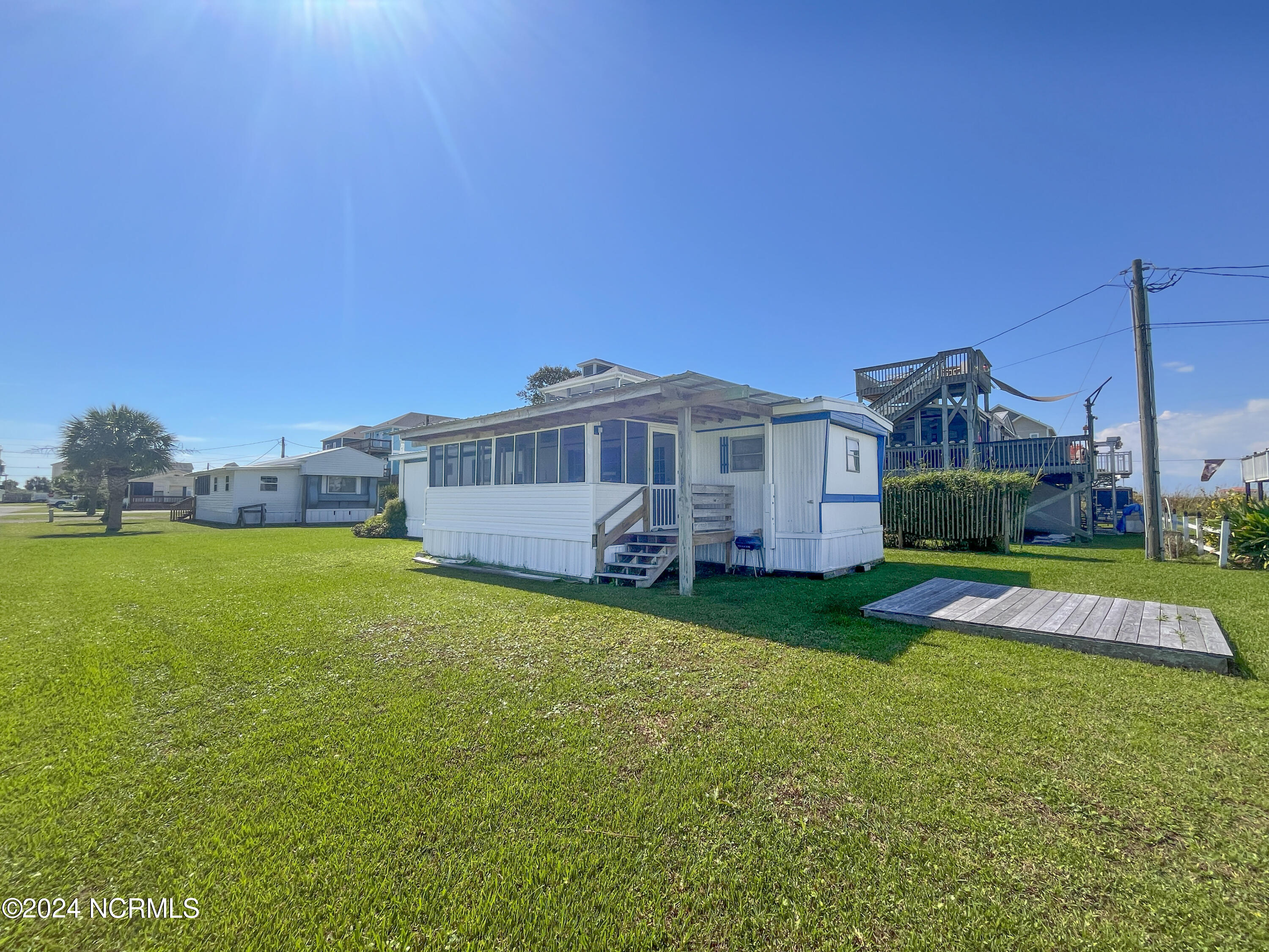 North Topsail Beach, North Carolina 28460, United States, 3 Bedrooms Bedrooms, ,2 BathroomsBathrooms,Residential,Active,255885