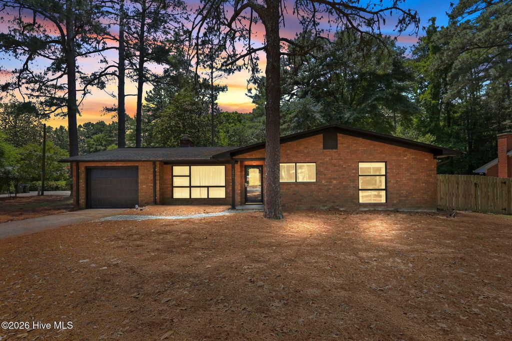 Photo of 390 E Indiana Avenue, Southern Pines, NC 28387 (MLS # 100575197)