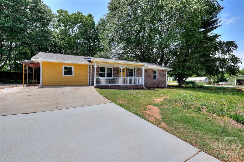 Photo of 551 Rockwell Church Road NE, Winder, GA 30680 (MLS # CL355724)