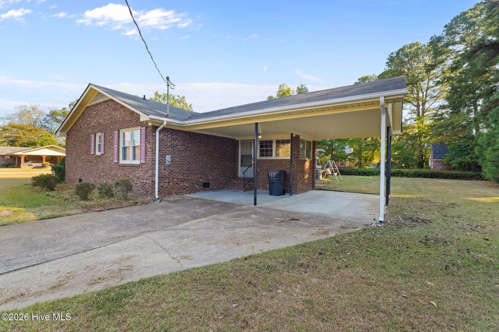 Photo of 401 S Madison Avenue, Goldsboro, NC 27530 (MLS # 100607073)