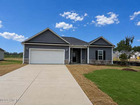 Homes For Sale - 38 Fiddleneck Court<br/> Selma, NC 27576