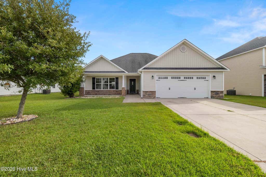 Photo of 753 Radiant Drive, Jacksonville, NC 28546 (MLS # 100599351)