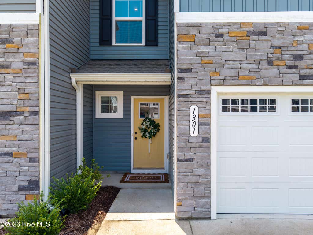 Photo of 1301 Raven Way, Elizabeth City, NC 27909 (MLS # 100593148)