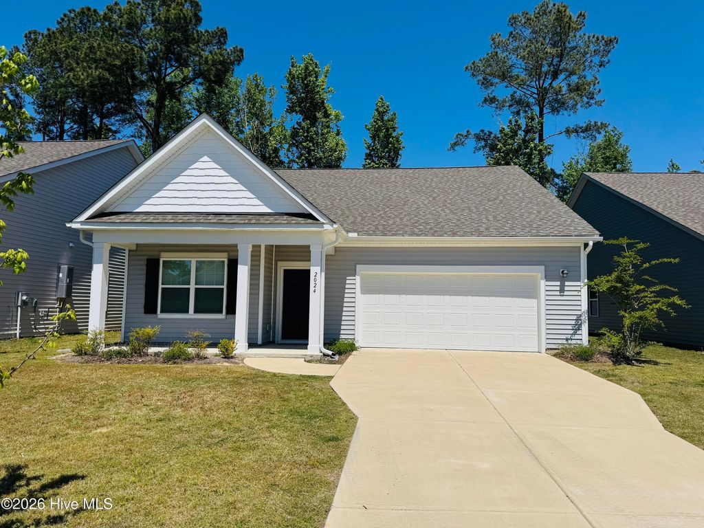 Photo of 2024 Bogue Lane, New Bern, NC 28562 (MLS # 100571515)