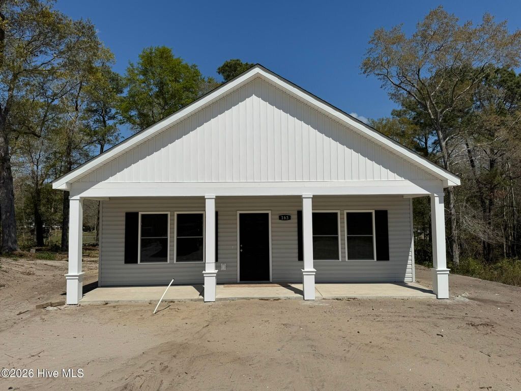 Photo of 163 Wheeler Creek Road, Sneads Ferry, NC 28460 (MLS # 100563323)