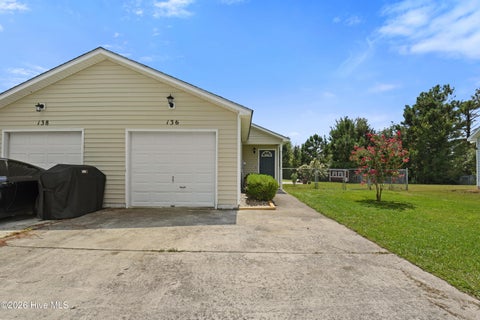 Photo of 136 Charlton Road, Hubert, NC 28539 (MLS # 100601303)