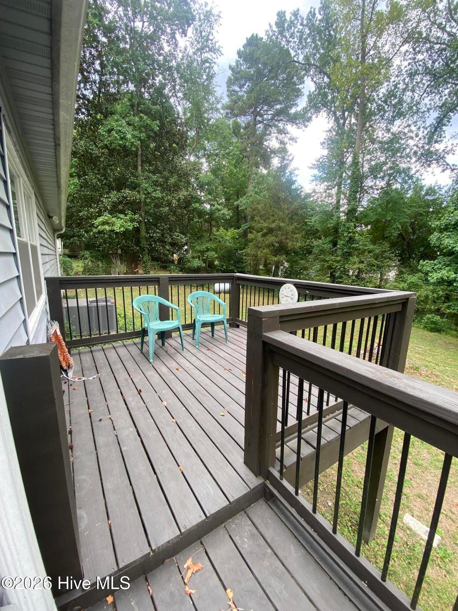 7229 Bentley Circle