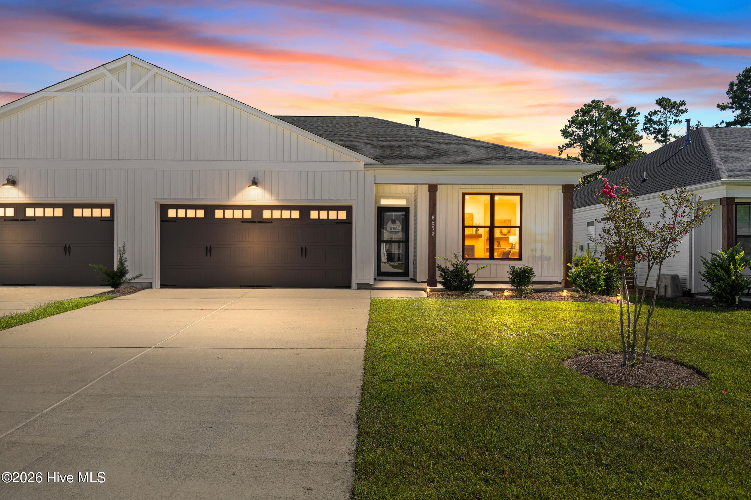 6553 Pinnacle Point