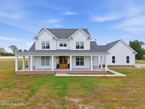 Homes For Sale - 2701 Sis Mills Road<br/> Grimesland, NC 27837
