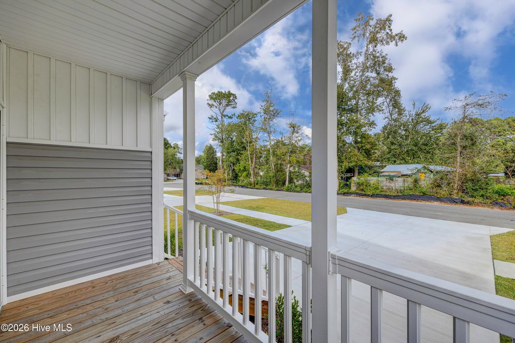 Photo of 1013 Pine Ridge Court, Castle Hayne, NC 28429 (MLS # 100547717)