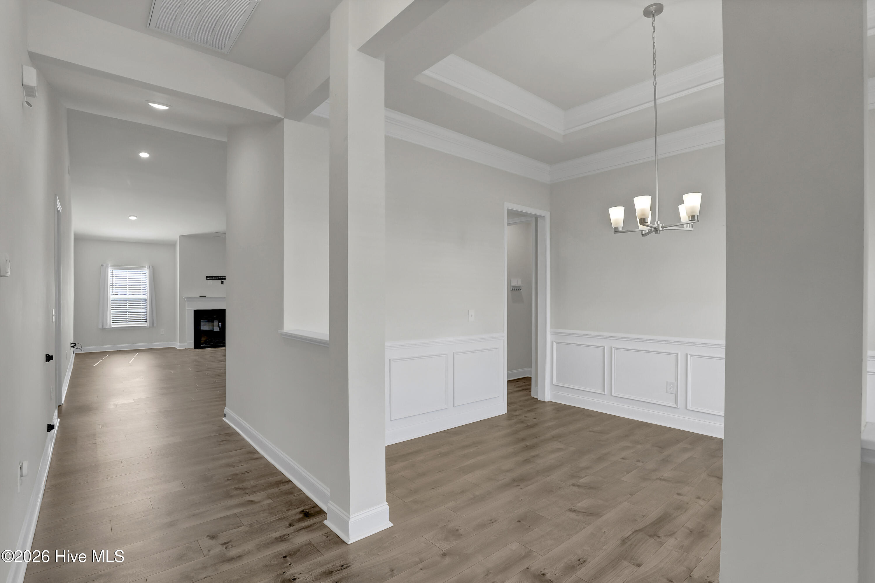 805 Washington Square