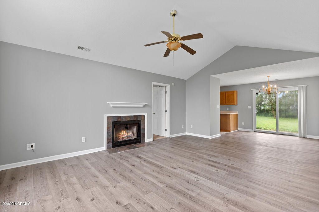 Photo of 303 Paddock Place, Jacksonville, NC 28546 (MLS # 100564079)