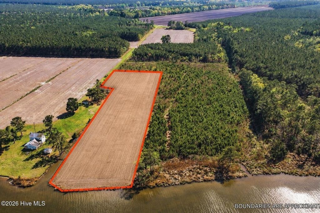 Photo of 0 Flynn Avenue, Belhaven, NC 27810 (MLS # 100567315)