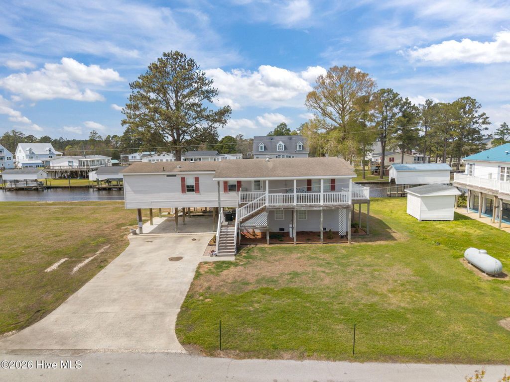 Photo of 46 Riverview Drive, Chocowinity, NC 27817 (MLS # 100564484)