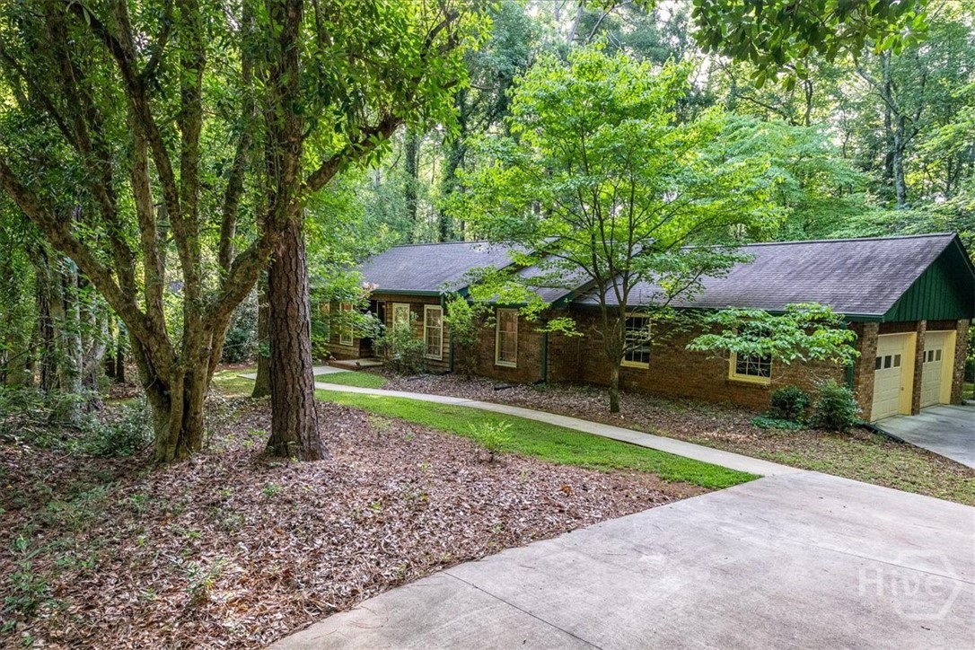 115 Crestwood Drive