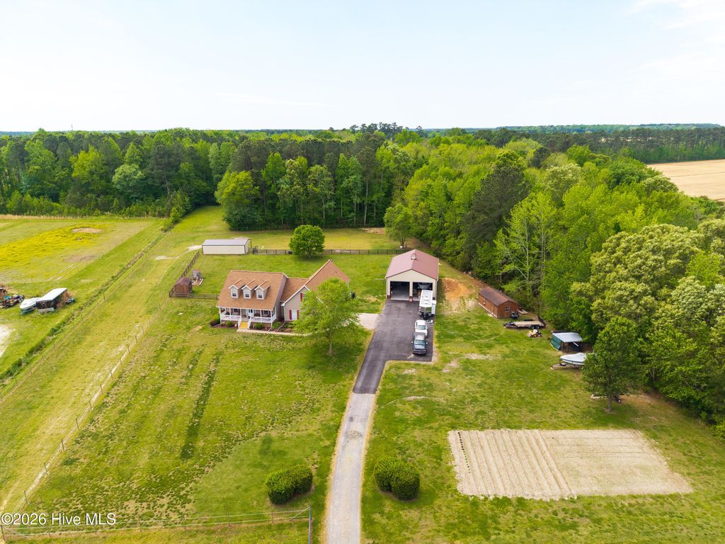 Photo of 871 E Ridge Road, Shawboro, NC 27973 (MLS # 100568440)