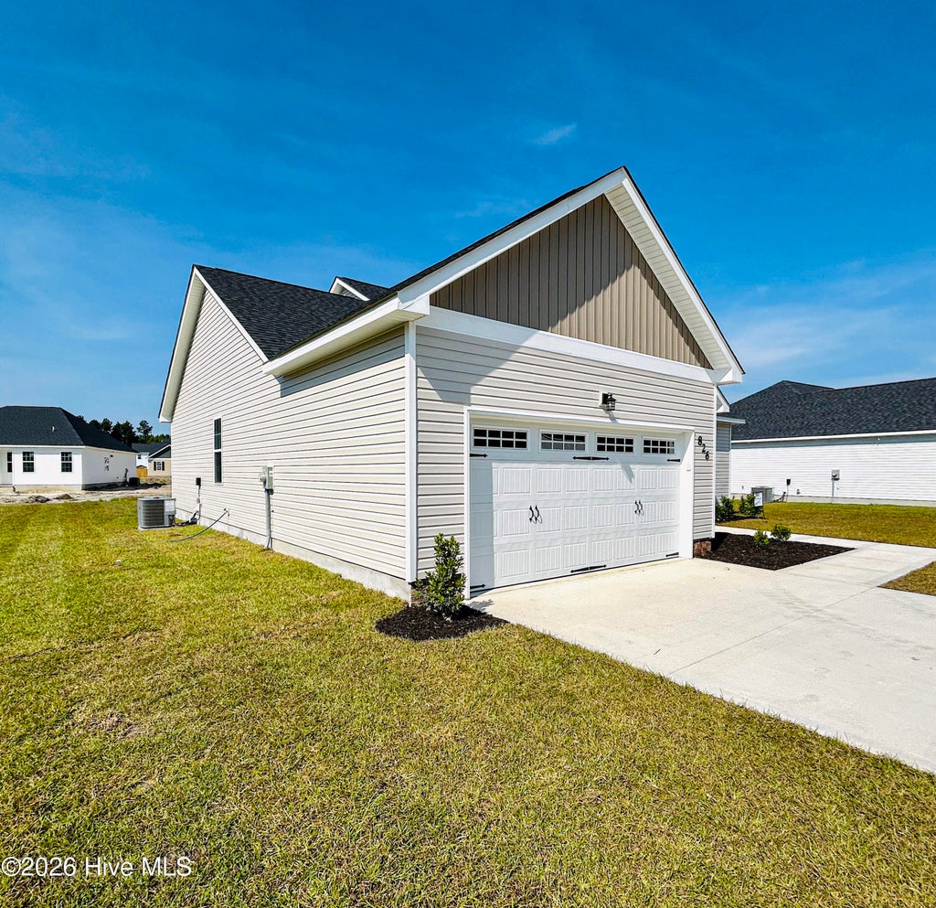 Photo of 826 Hidden Bridge Road, Jacksonville, NC 28546 (MLS # 100562477)