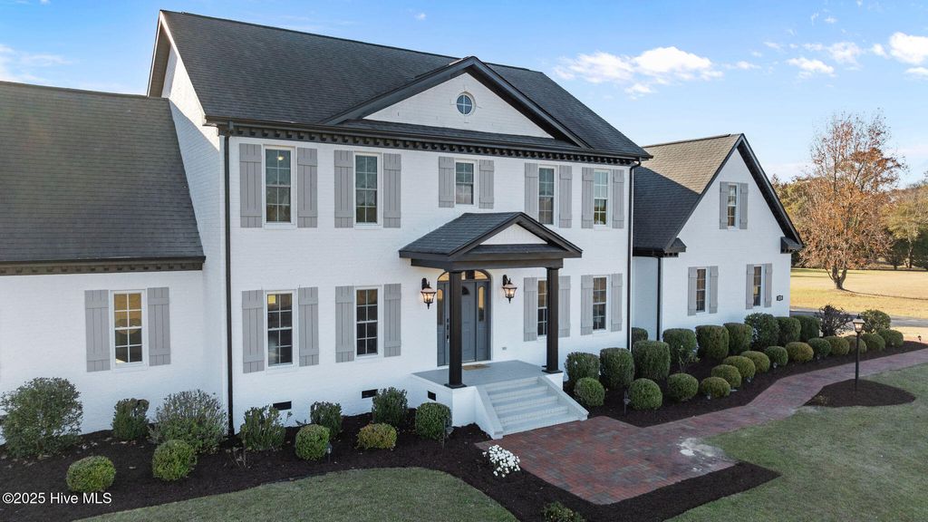 Photo of 328 Oak Bluff Road, Kinston, NC 28504 (MLS # 100541245)