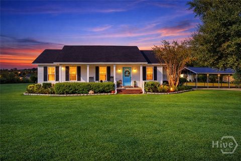 Homes For Sale - 239 Mill Pond Road<br/> Ludowici, GA 31316