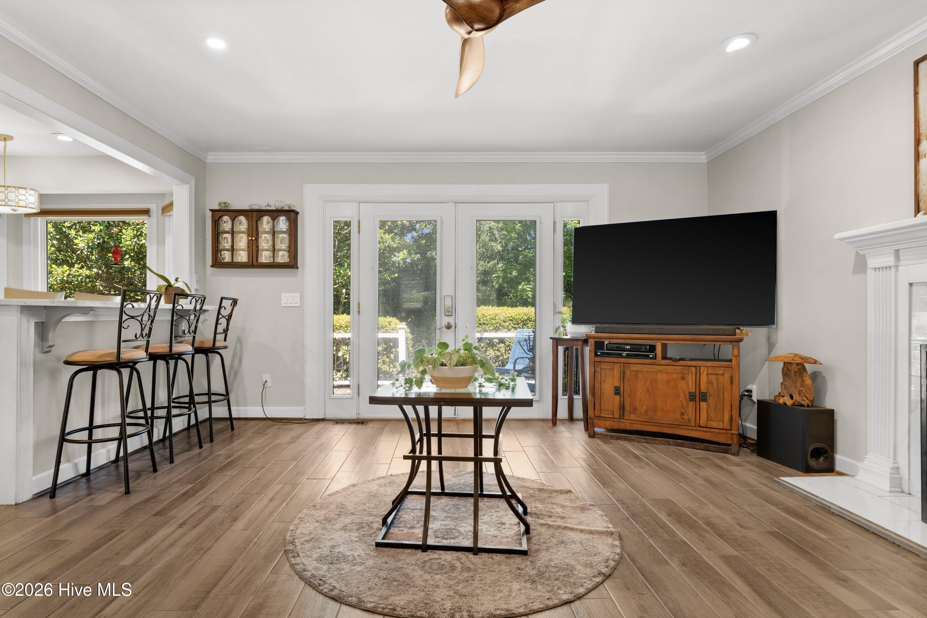 3120 Kirby Smith Drive