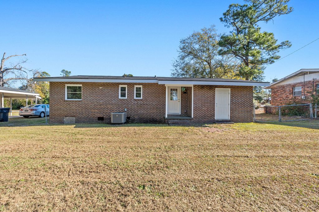 Photo of 1413 Springview Drive, Augusta, GA 30909 (MLS # 550149)