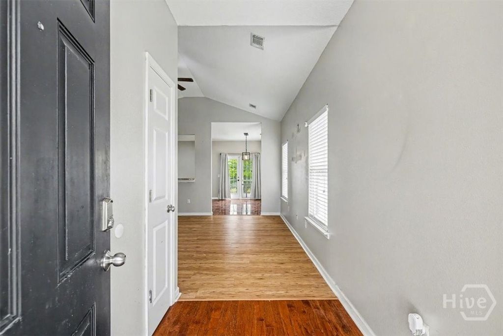 Photo of 10 Valley Oak Drive, Richmond Hill, GA 31324 (MLS # SA352501)