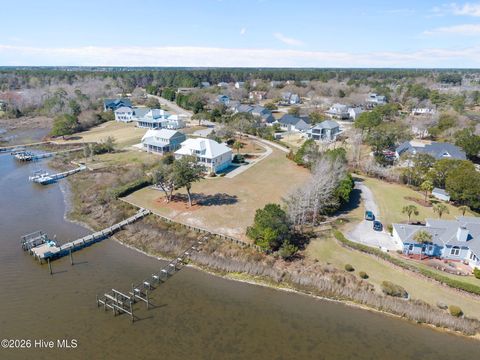 Tiny photo for 114 Elizabeth Way Court, Swansboro, NC 28584 (MLS # 100560999)