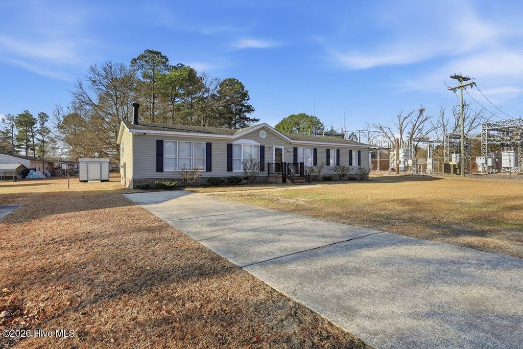 Photo of 1585 Old Grantham Road, Goldsboro, NC 27530 (MLS # 100548572)