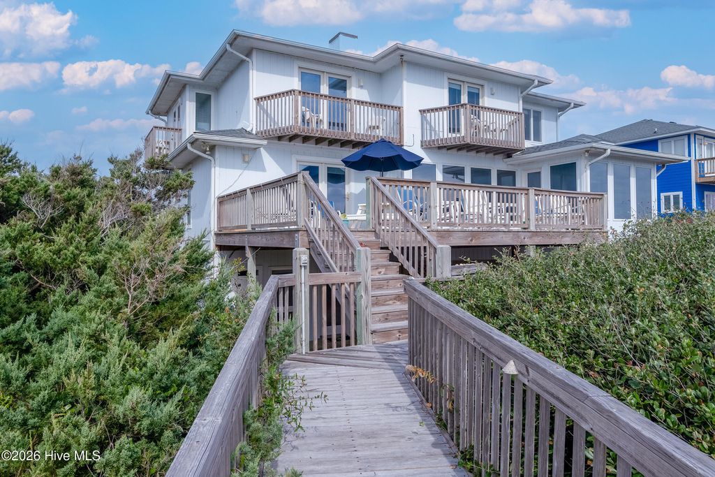 Photo of 6605 Ocean Drive, Emerald Isle, NC 28594 (MLS # 100568884)