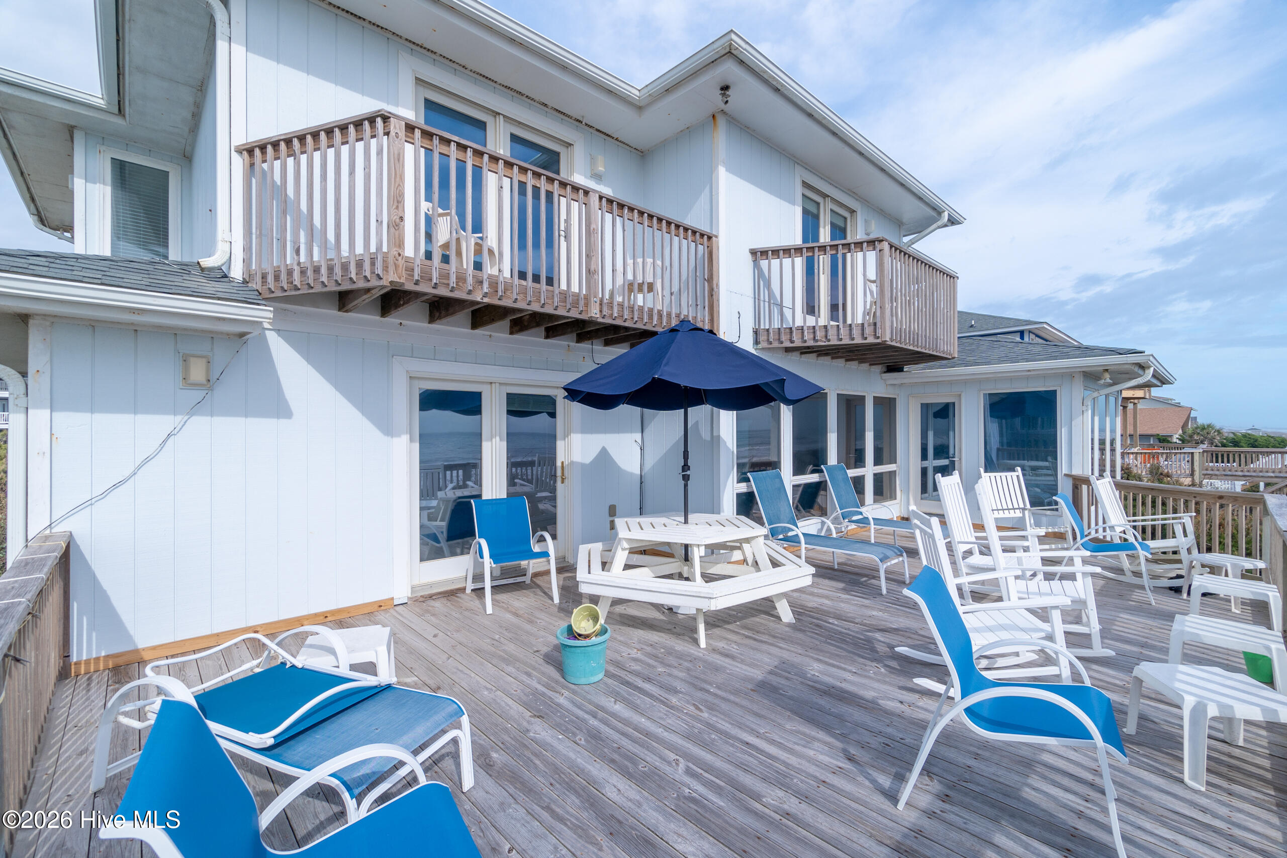 6605 Ocean Drive