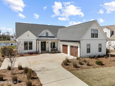 Homes For Sale - 5301 Barcroft Lake Drive<br/> Leland, NC 28451
