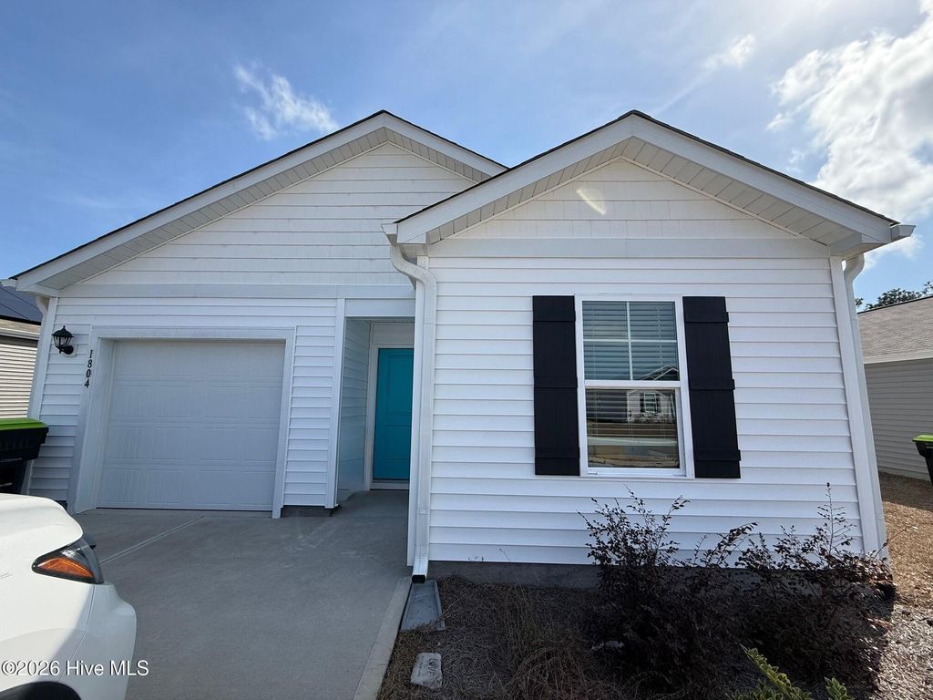 Photo of 1804 Willowtree Court SE, Bolivia, NC 28422 (MLS # 100559069)